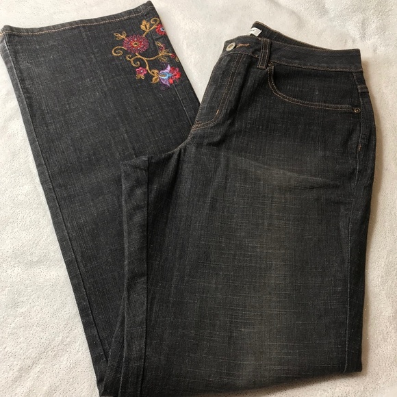 Coldwater Creek Denim - Coldwater Creek jeans with embroidery size 8